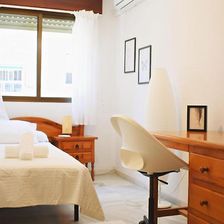 Amplio Y Luminoso Apartamento Cerca Del Centro Y La Playa Con Piscina Y Parking Privado Málaga Exteriör bild
